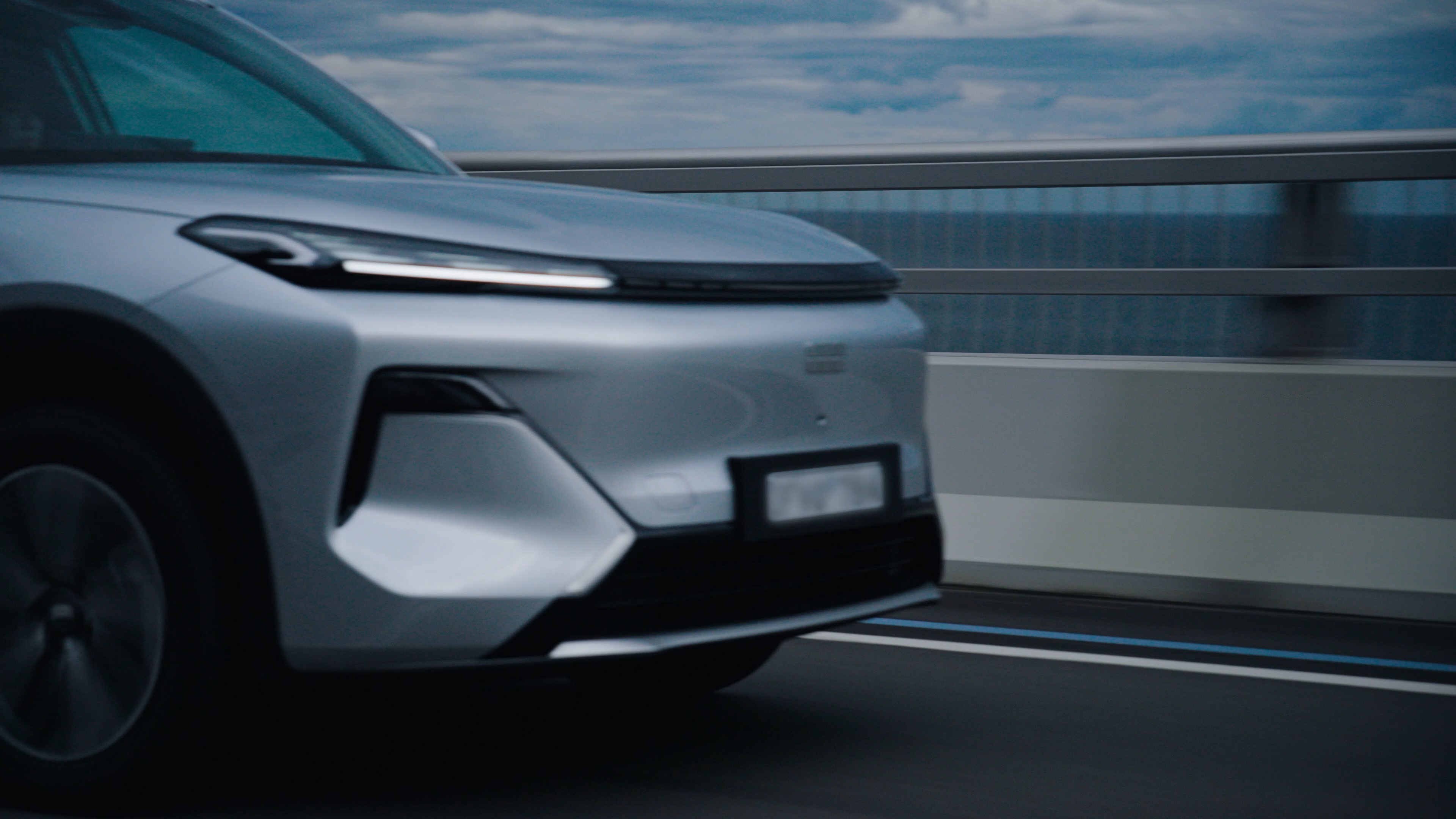 Geely Starray automotive teaser still